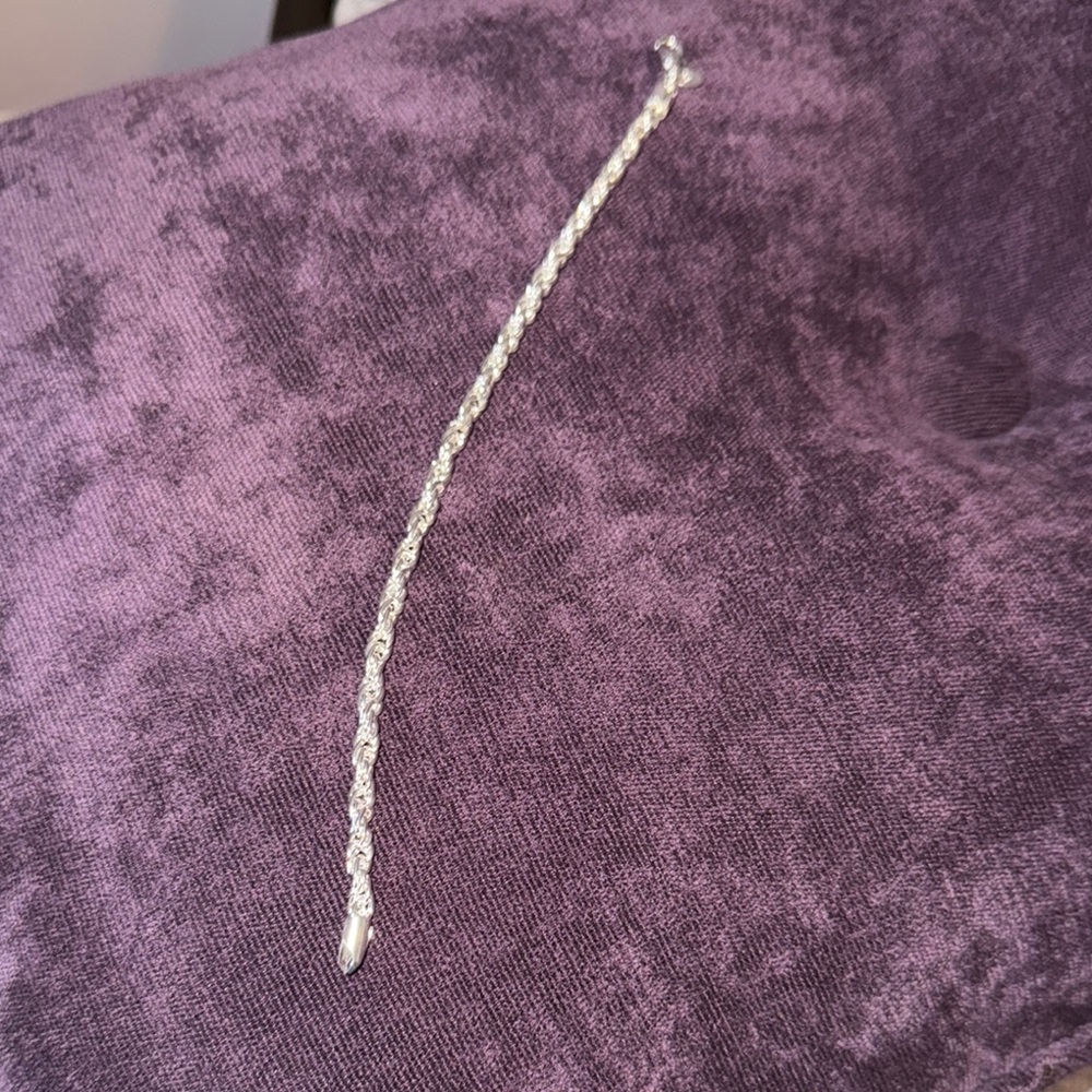 Chic Twisted Silver Bracelet